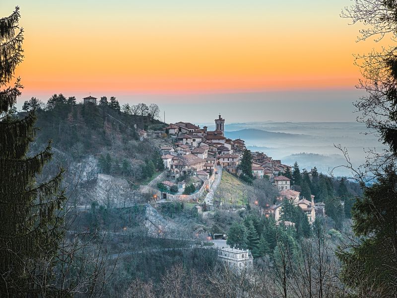 Borgo di Santa Maria del Monte